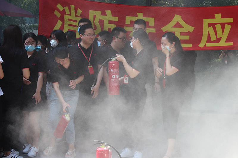 誠格舉行2020年度消防演練及安全生產知識競賽活動
